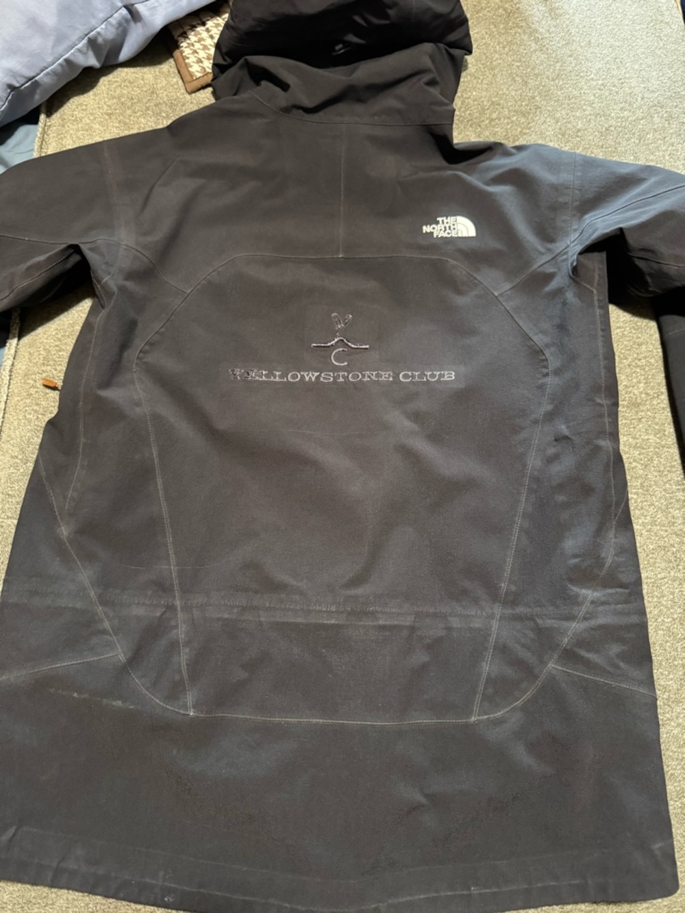 The North Face Men’s Goretex Pro Shell - Yellowstone Club - Picture 4 of 6